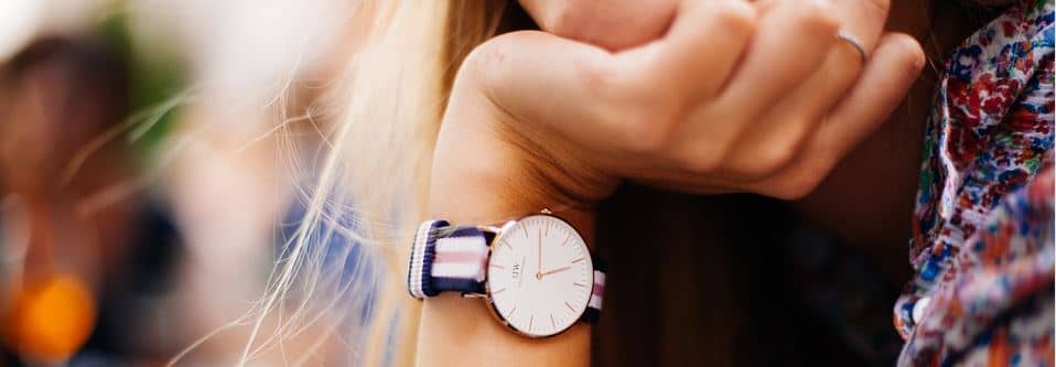Rauchertypen - Armbanduhr als Symbol für Stress