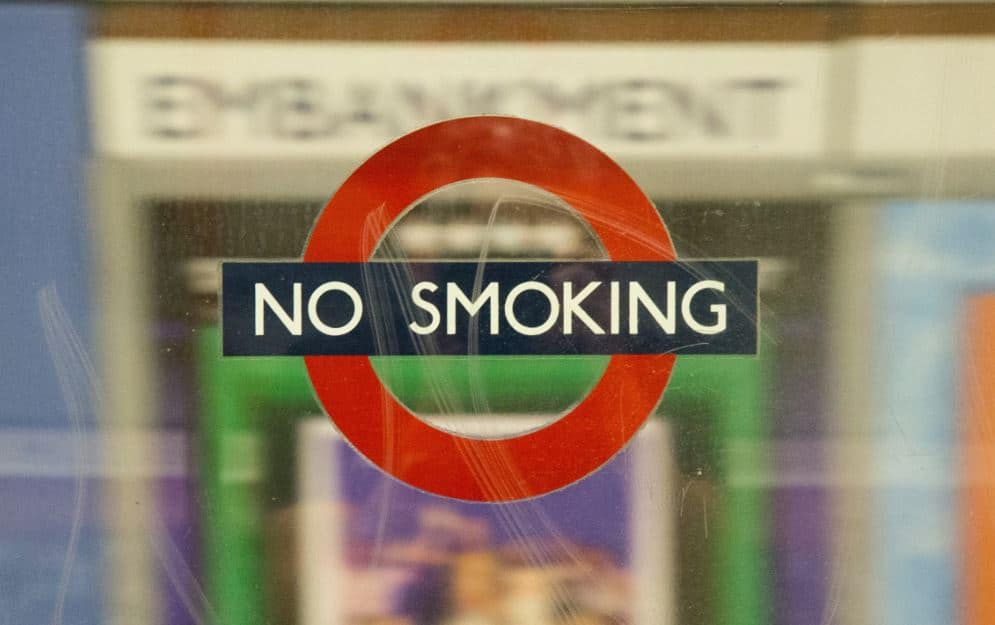Nichtraucher werden - No Smoking-Schild